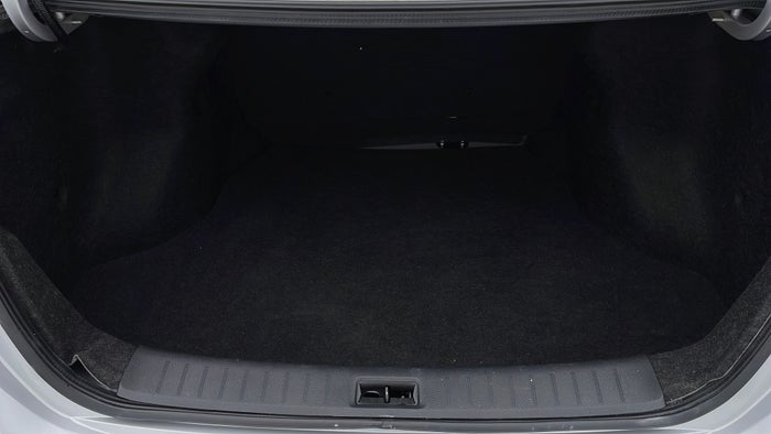 NISSAN SENTRA-Boot Inside View