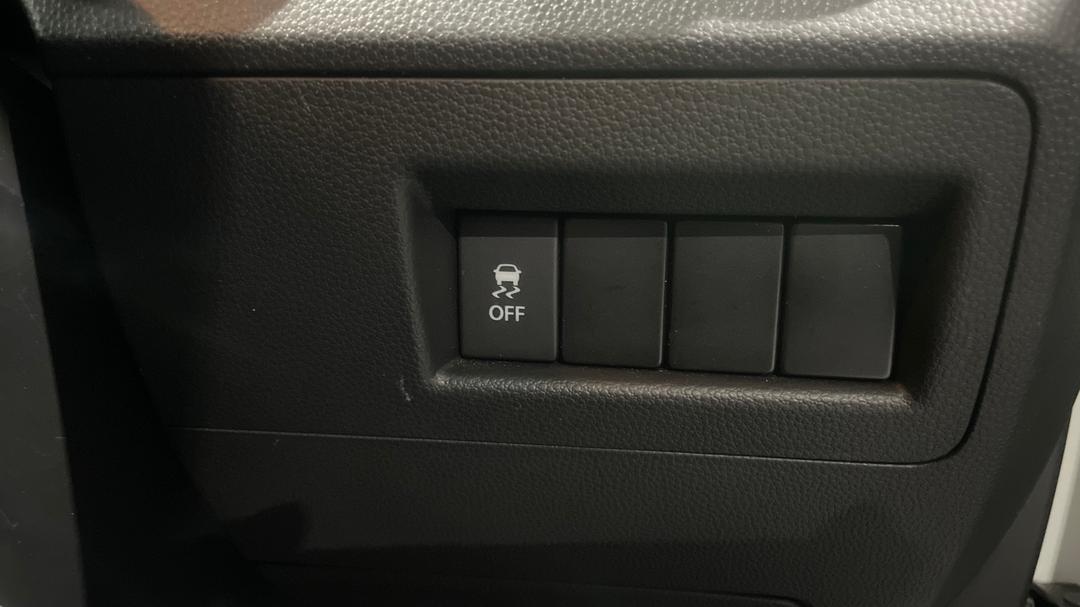 2022 Suzuki Ignis Gl, Automatic, 19326 km, Utility Switches/Buttons