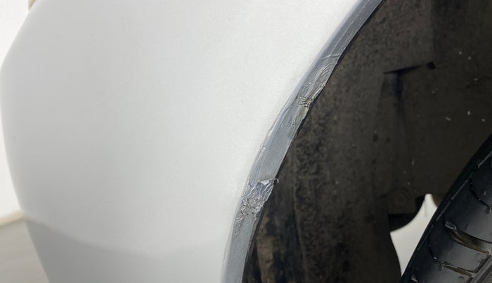 2011 Toyota Etios G, CNG, Manual, 73,470 km, Front bumper - Minor damage
