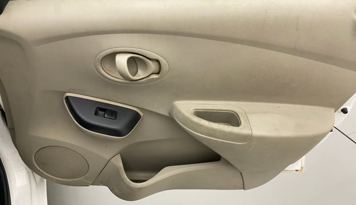 2017 Datsun Go ANNIVERSARY EDITION, Petrol, Manual, 32,611 km, Driver Side Door Panels Control