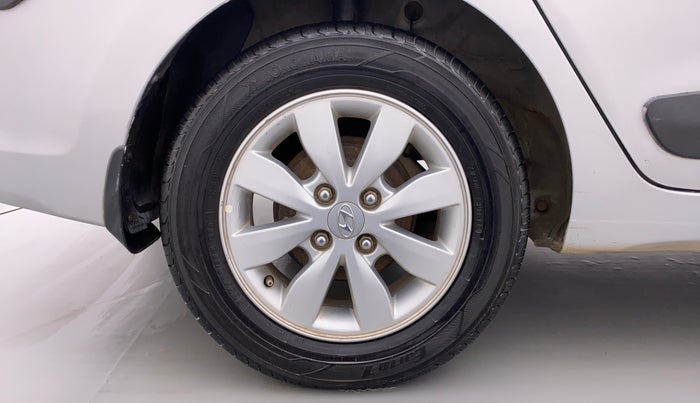 2015 Hyundai Xcent S 1.2 OPT, Petrol, Manual, 35,092 km, Right Rear Wheel