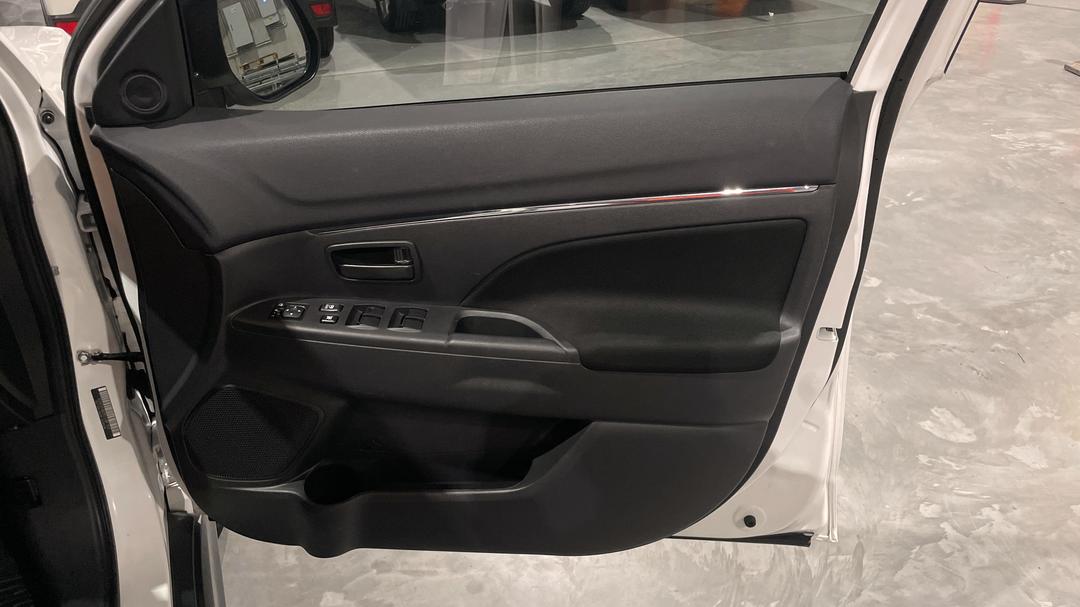 2023 Mitsubishi ASX Es (2WD), Automatic, 17288 km, Speaker View