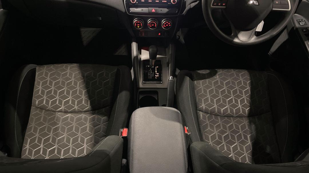 2023 Mitsubishi ASX Es (2WD), Automatic, 17288 km, Center Console
