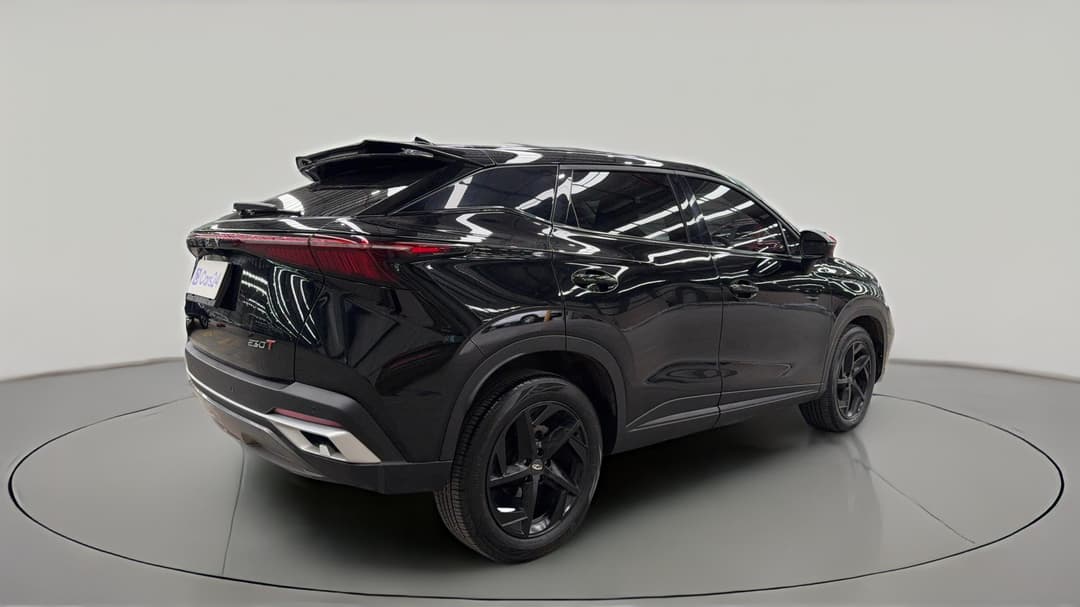 2024 Chery Omoda 5 Bx (basic Version), Automatic, 36012 km, Right Back Diagonal (45- Degree) View