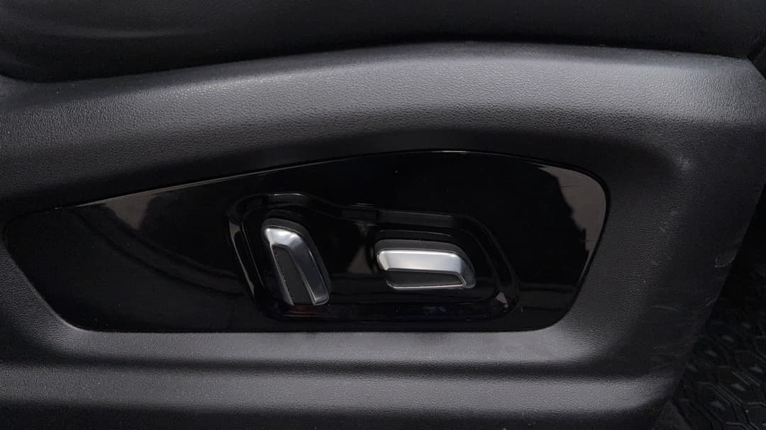 2024 Chery Omoda 5 Bx (basic Version), Automatic, 36012 km, Drivers Side Adjustment Panel