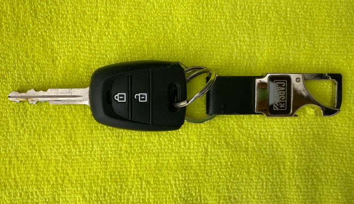 2020 Hyundai NEW SANTRO SPORTZ 1.1, Petrol, Manual, 5,263 km, Key Close Up