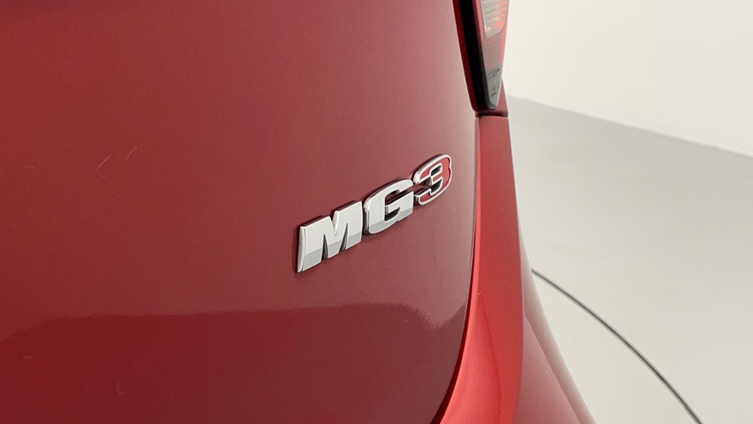 Badge (Boot Right Side)