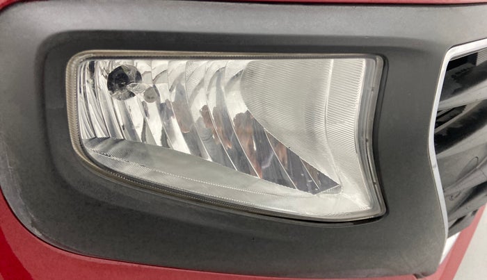 2019 Hyundai NEW SANTRO SPORTZ MT, Petrol, Manual, 90,480 km, Right fog light - Not working
