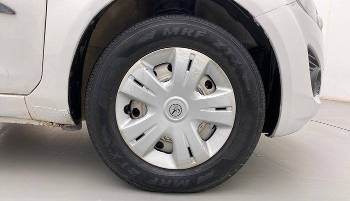 2016 Maruti Ritz LDI, Diesel, Manual, 1,12,328 km, Right Front Wheel