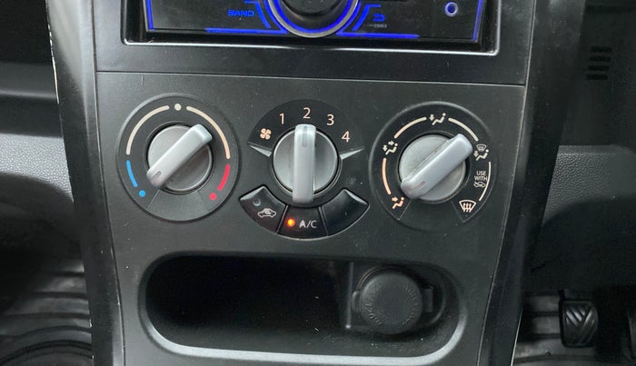 2016 Maruti Ritz LDI, Diesel, Manual, 1,12,328 km, AC Unit - Car heater not working