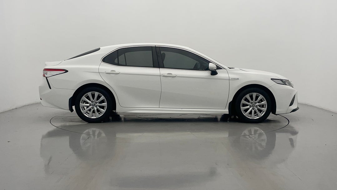 2020 Toyota Camry Ascent Sport Hybrid, Automatic, 90346 km, Right Side View