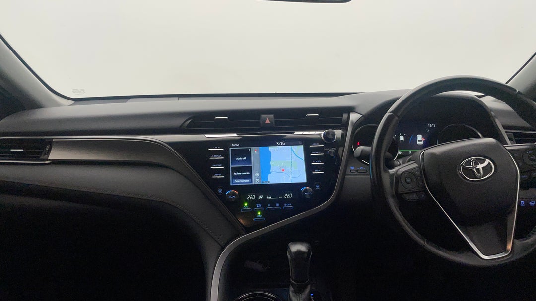 2020 Toyota Camry Ascent Sport Hybrid, Automatic, 90346 km, Dashboard View