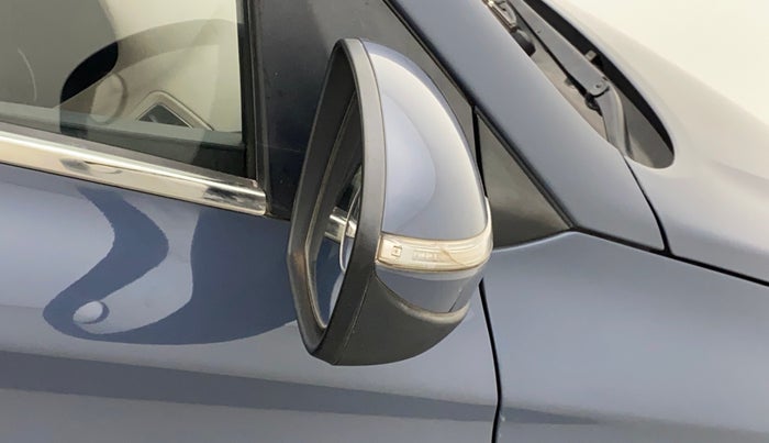 2015 Hyundai Elite i20 ASTA 1.2, Petrol, Manual, 87,488 km, Right rear-view mirror - Indicator light has minor damage