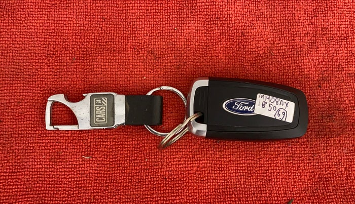 2020 Ford New Figo TITANIUM 1.2 PETROL MT, Petrol, Manual, 10,138 km, Key Close Up