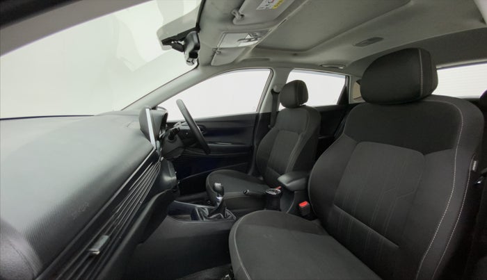 2021 Hyundai NEW I20 ASTA (O) 1.2 MT, Petrol, Manual, 23,738 km, Right Side Front Door Cabin