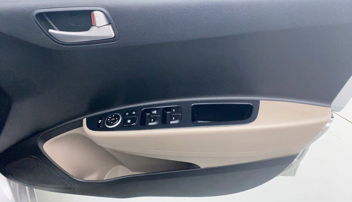 2015 Hyundai Xcent SX 1.2 OPT, Petrol, Manual, 62,256 km, Driver Side Door Panels Control
