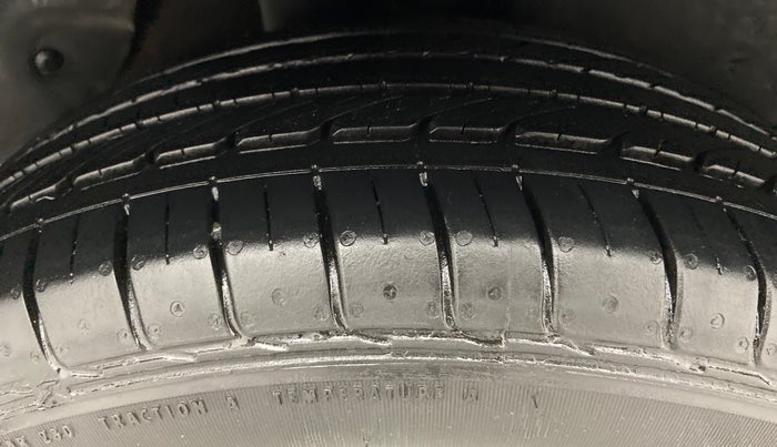 2018 Hyundai Creta 1.6 SX VTVT, Petrol, Manual, 60,625 km, Right Rear Tyre Tread