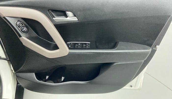 2018 Hyundai Creta 1.6 SX VTVT, Petrol, Manual, 60,625 km, Driver Side Door Panels Control