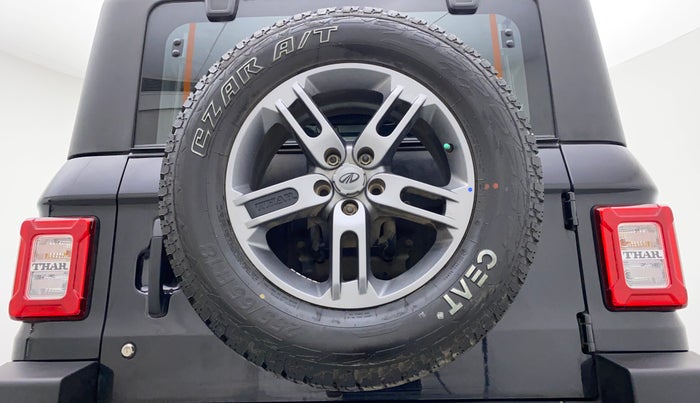 2022 Mahindra Thar LX HT PETROL 4WD MT, Petrol, Manual, 7,696 km, Spare Tyre