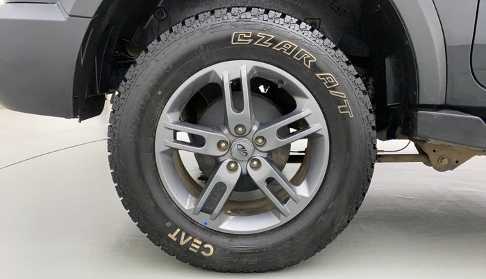 2022 Mahindra Thar LX HT PETROL 4WD MT, Petrol, Manual, 7,696 km, Right Rear Wheel