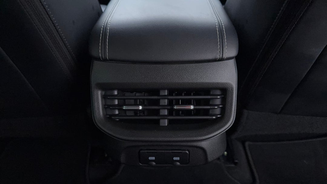 Rear A/C Vent