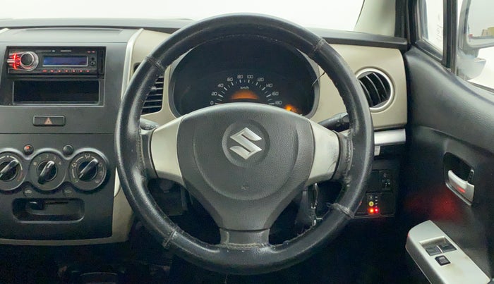 2014 Maruti Wagon R 1.0 LXI CNG, CNG, Manual, 82,958 km, Steering Wheel Close Up