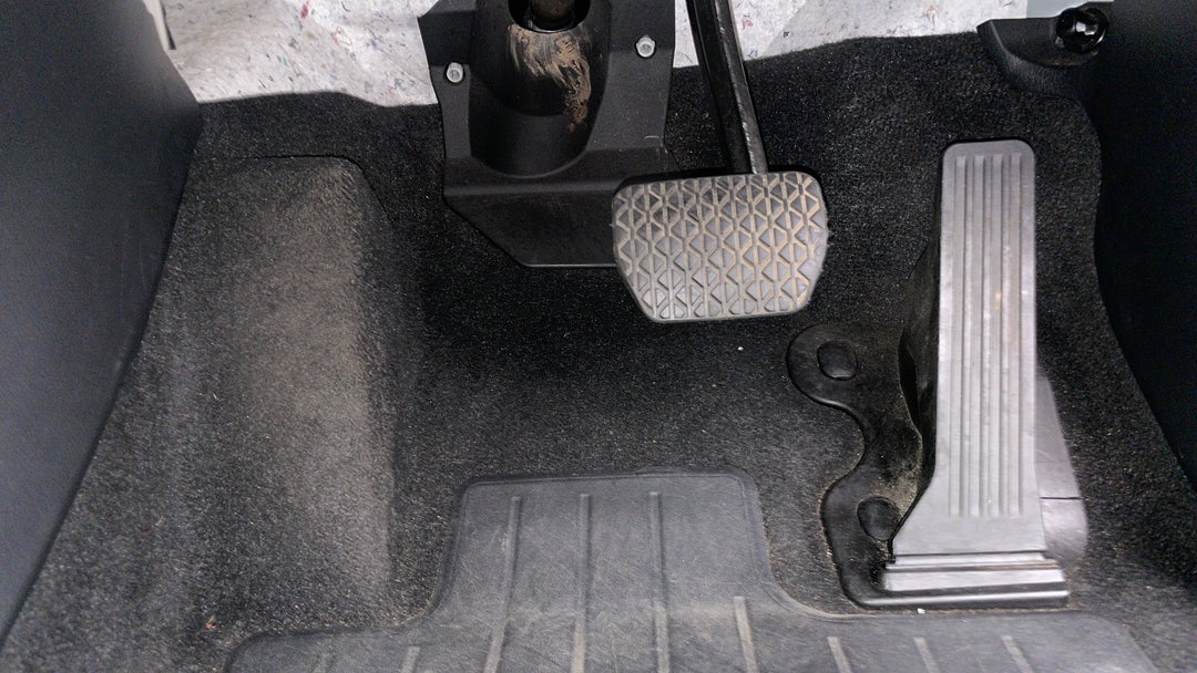 2022 Mazda CX-5 Maxx (FWD), Automatic, 61717 km, Pedals and Footmat