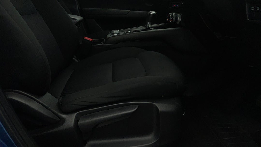 2022 Mazda CX-5 Maxx (FWD), Automatic, 61717 km, Drivers Side Adjustment Panel