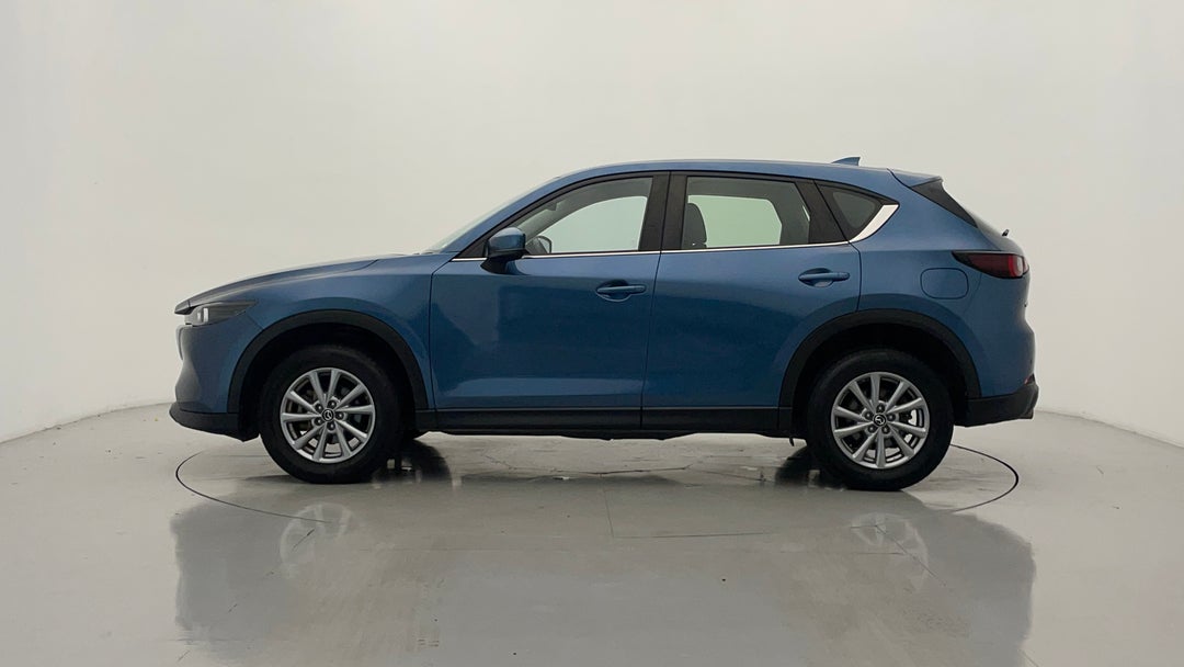 2022 Mazda CX-5 Maxx (FWD), Automatic, 61717 km, Left Side View