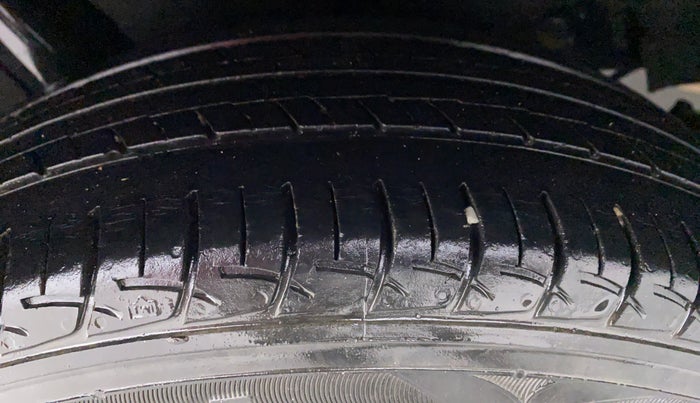 2019 Maruti Baleno DELTA 1.2 K12, Petrol, Manual, 41,595 km, Right Rear Tyre Tread