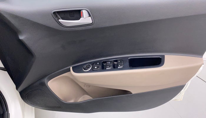 2017 Hyundai Grand i10 SPORTS 1.2 VTVT, Petrol, Manual, 36,658 km, Driver Side Door Panels Control
