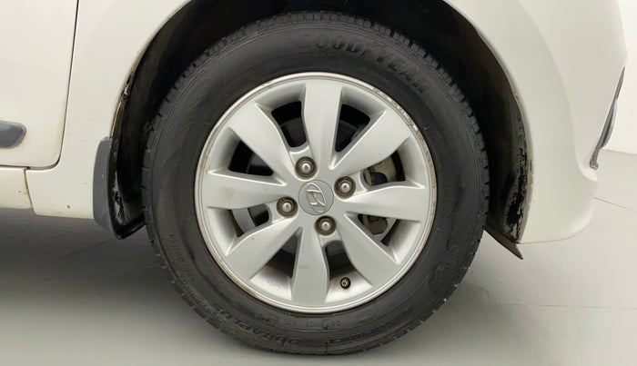 2014 Hyundai Xcent SX 1.2 OPT, Petrol, Manual, 68,311 km, Right Front Wheel