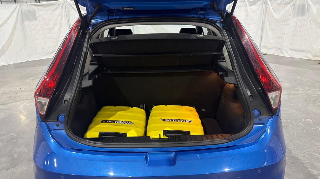 2020 MG Mg3 Auto Excite (with Navigation), Automatic, 61673 km, Boot Inside View with Luggage