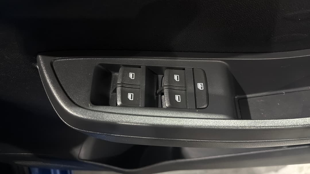 2020 MG Mg3 Auto Excite (with Navigation), Automatic, 61673 km, Drivers Side Door Panel Controls