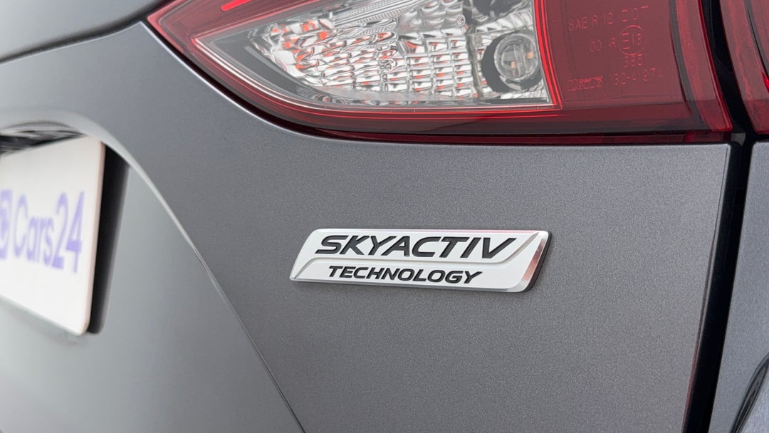 2015 Mazda 3 Sp25, Automatic, 127424 km, Badge (Boot Right Side)