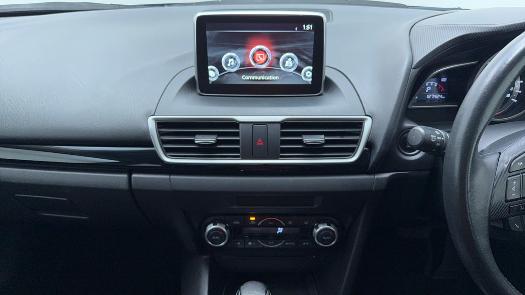 2015 Mazda 3 Sp25, Automatic, 127424 km, Center Console