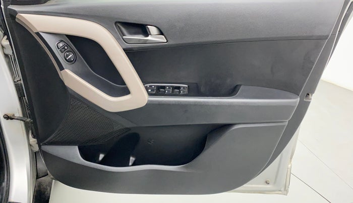2016 Hyundai Creta 1.6 SX PLUS VTVT, Petrol, Manual, 43,228 km, Driver Side Door Panels Control
