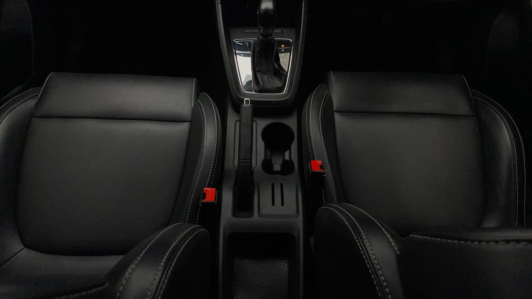 2023 MG ZS Excite, Automatic, 58710 km, Center Console