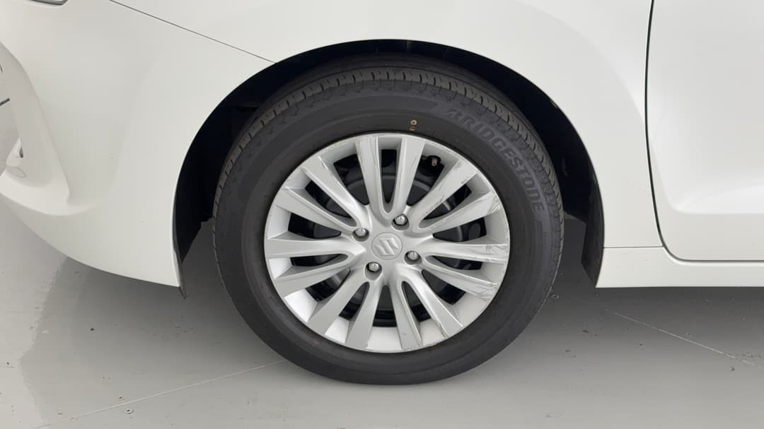 2021 Suzuki Baleno Gl, Automatic, 28266 km, Left Front Wheel