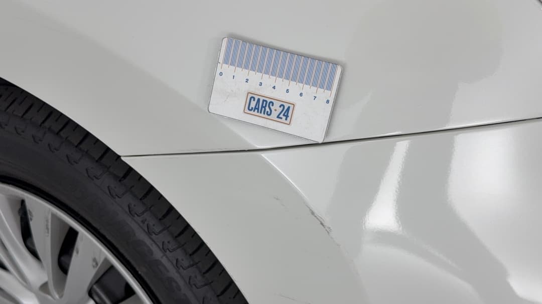 2021 Suzuki Baleno Gl, Automatic, 28266 km, Quarter Panel Front RHS Guard Scratch