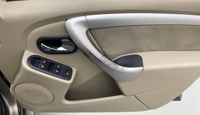 2013 Nissan Terrano XL PLUS 85 PS DEISEL, Diesel, Manual, 76,569 km, Driver Side Door Panels Control
