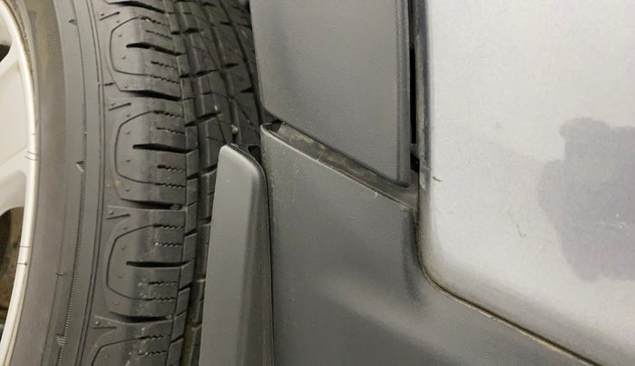 2021 Jeep Compass SPORT 1.4 PETROL, Petrol, Manual, 14,120 km, Left quarter panel - Cladding has minor damage