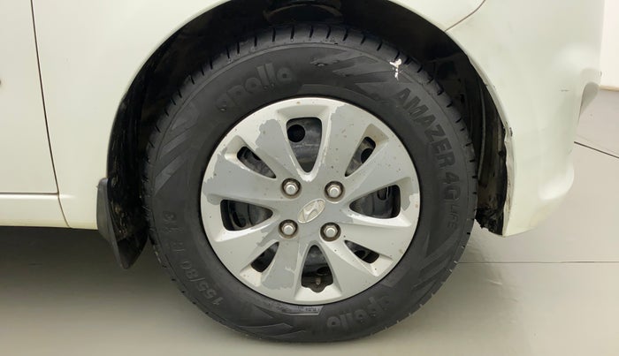 2011 Hyundai i10 MAGNA 1.2, Petrol, Manual, 42,588 km, Right Front Wheel