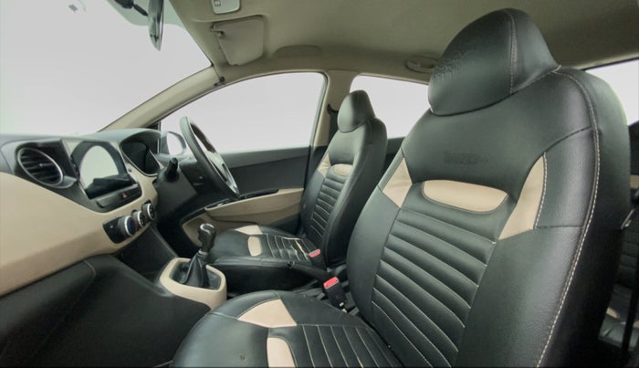 2017 Hyundai Grand i10 magna 1.2 crdi, Diesel, Manual, 59,474 km, Right Side Front Door Cabin