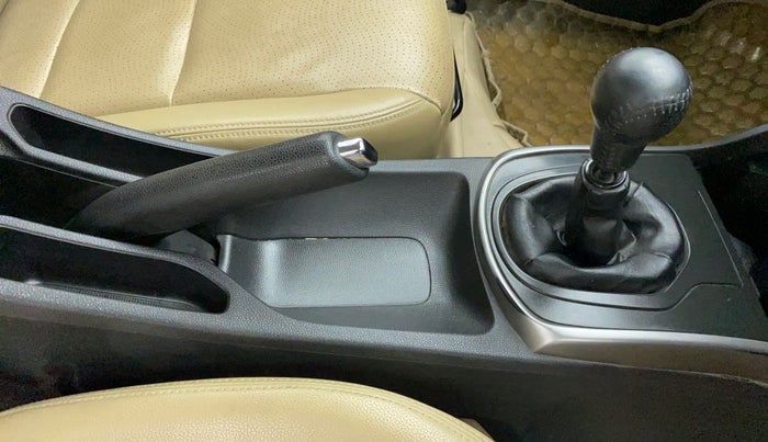 2015 Honda City VX (O) PETROL, Petrol, Manual, 62,332 km, Gear Lever