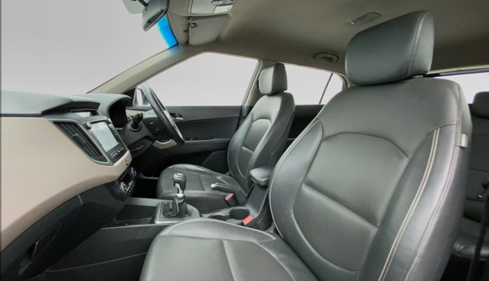 2016 Hyundai Creta 1.6 SX (O) CRDI, Diesel, Manual, 60,420 km, Right Side Front Door Cabin