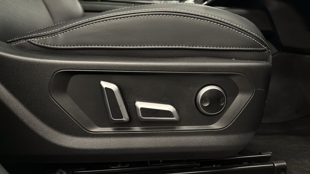 2025 GWM Haval H6 Vanta, Automatic, 15052 km, Drivers Side Adjustment Panel