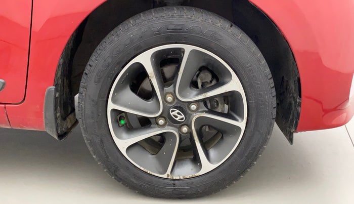 2018 Hyundai Grand i10 ASTA 1.2 KAPPA VTVT, Petrol, Manual, 61,142 km, Right Front Wheel