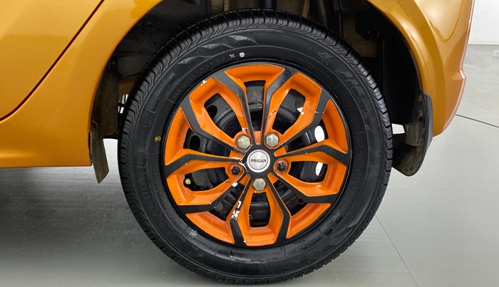2018 Tata Tiago XZ 1.2 REVOTRON, Petrol, Manual, 52,035 km, Left Rear Wheel