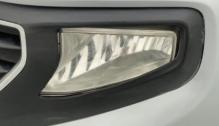 2019 Hyundai NEW SANTRO SPORTZ MT, Petrol, Manual, 49,352 km, Left fog light - Not working